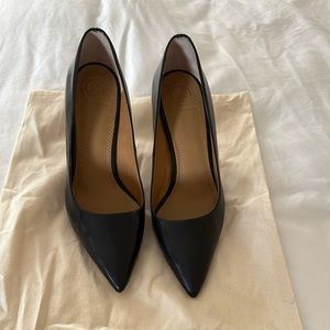 Tory Burch Black Leather Pumps